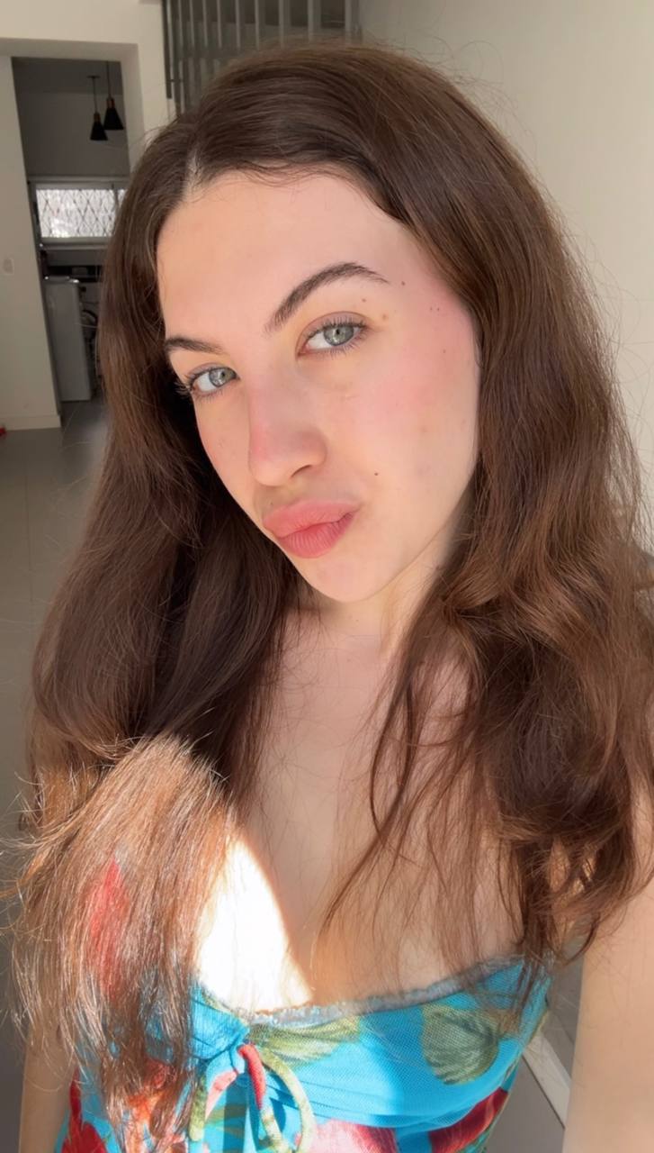 Nude girl Amber in Manisales