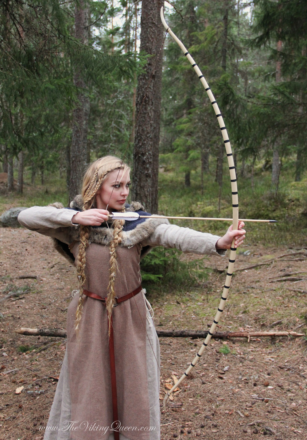 Nude girl Slavic girls in Manisales