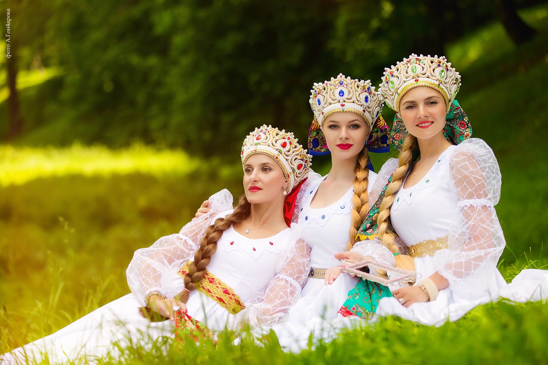 Slavic women in Manisales