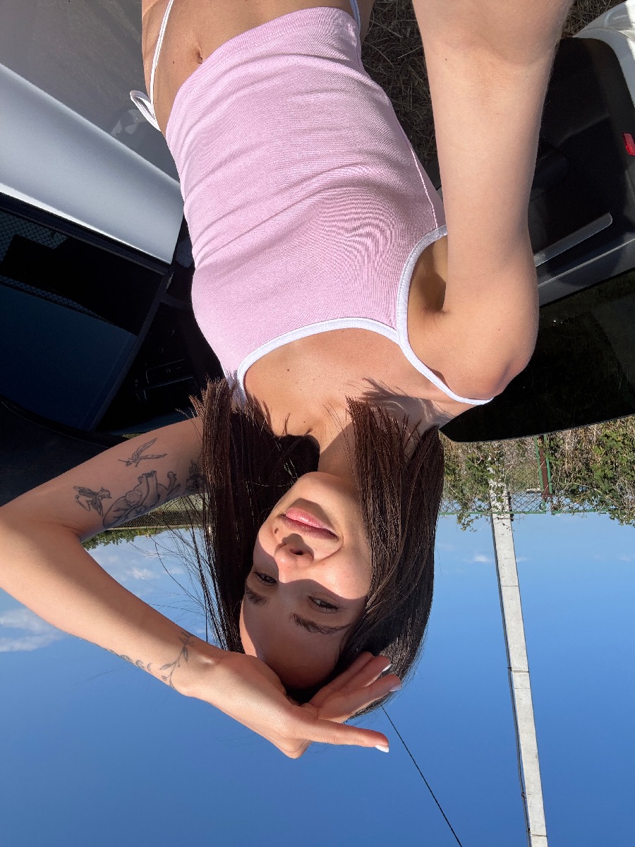 Sexy model Tina in Manisales